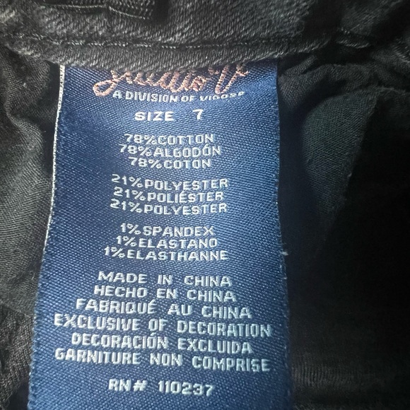 Studio V girls black jeans - Picture 7 of 8